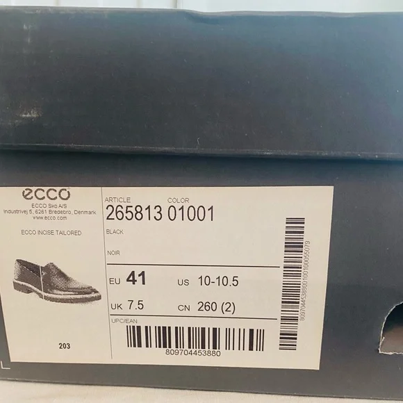 New w/ box Women’s Ecco Black Incise Tailored Loafer Size 10 - Picture 9 of 9